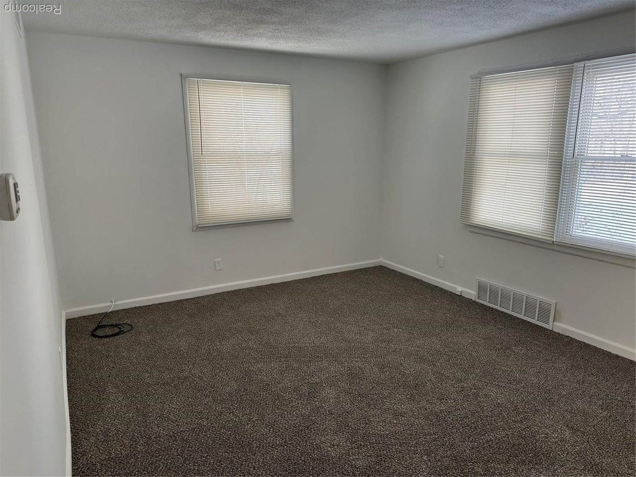 4008 Durand Ct - Photo 4 of 14