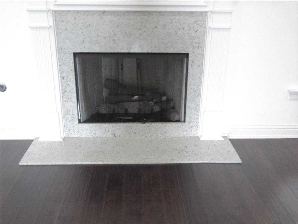 255 Saw Grass Loop - Photo 4 of 40