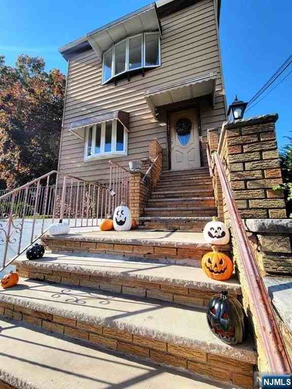 167 Columbia St - Photo 7 of 7