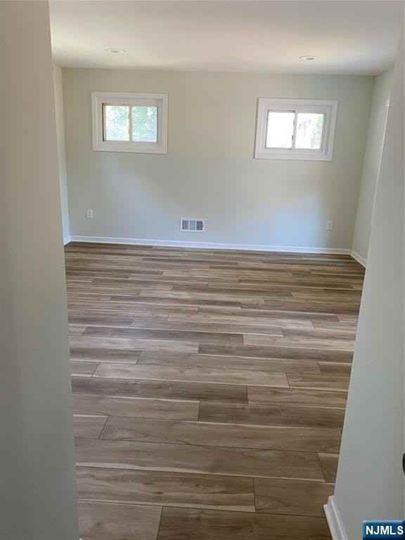 229 Livingston Ave - Photo 5 of 11