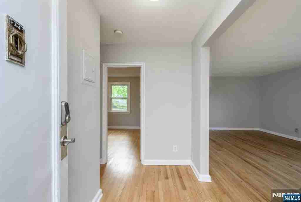 140 Englewood A4 - Photo 6 of 6