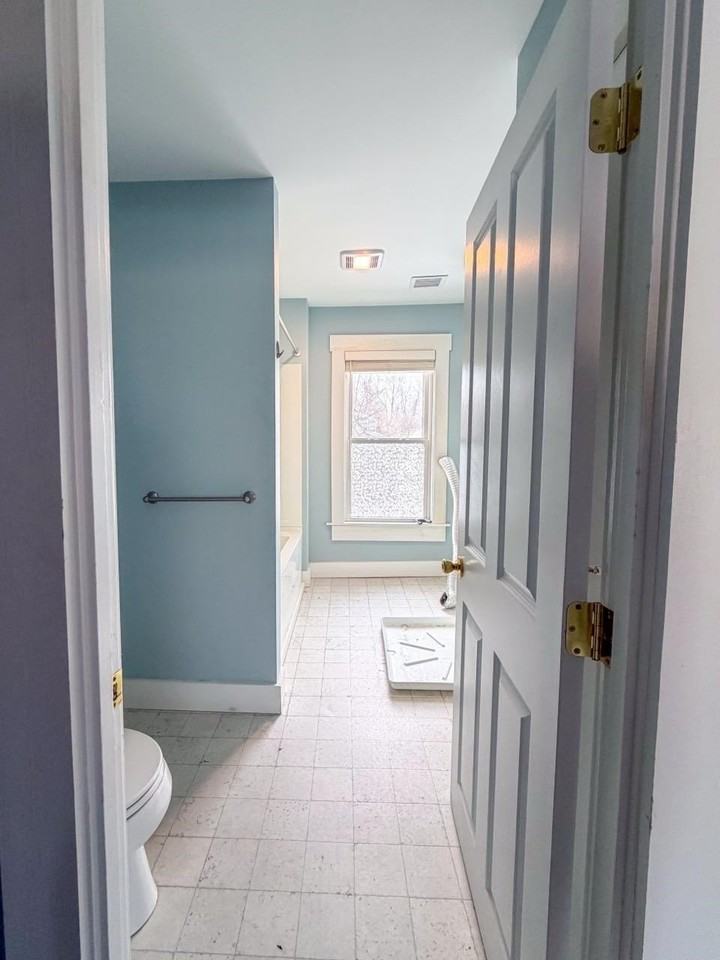 24 Hill St - Photo 5 of 24