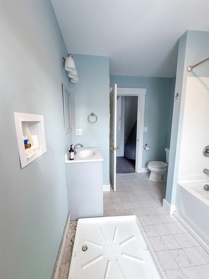 24 Hill St - Photo 6 of 24