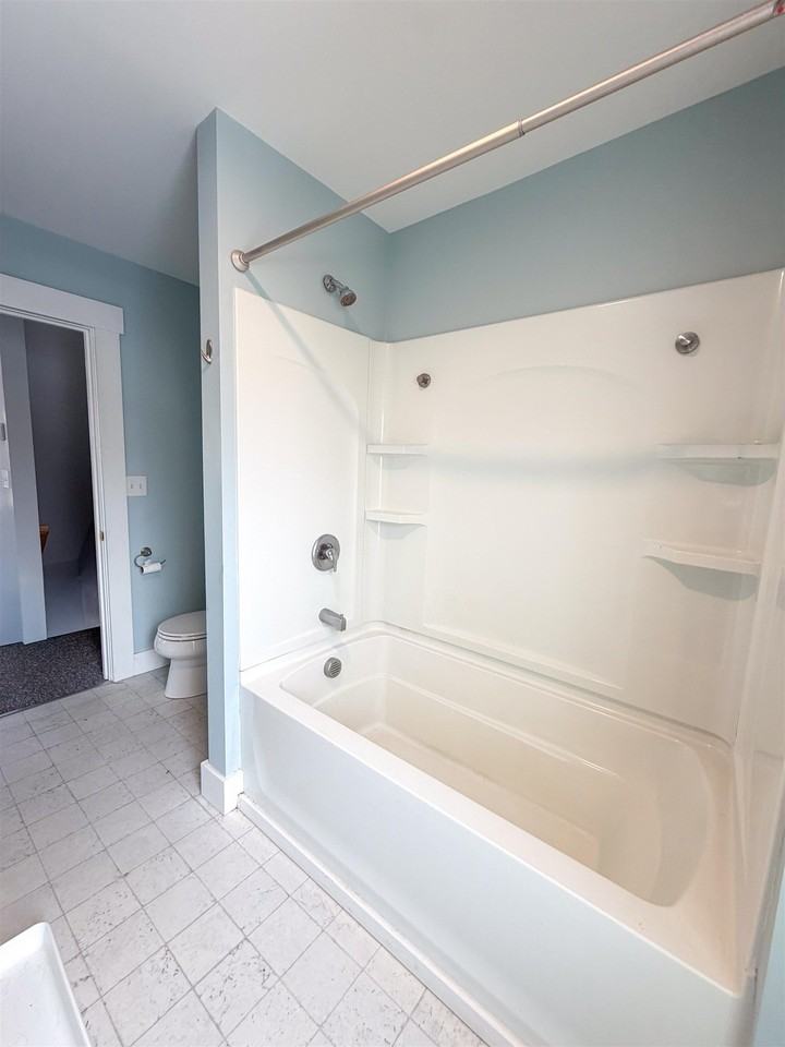 24 Hill St - Photo 7 of 24