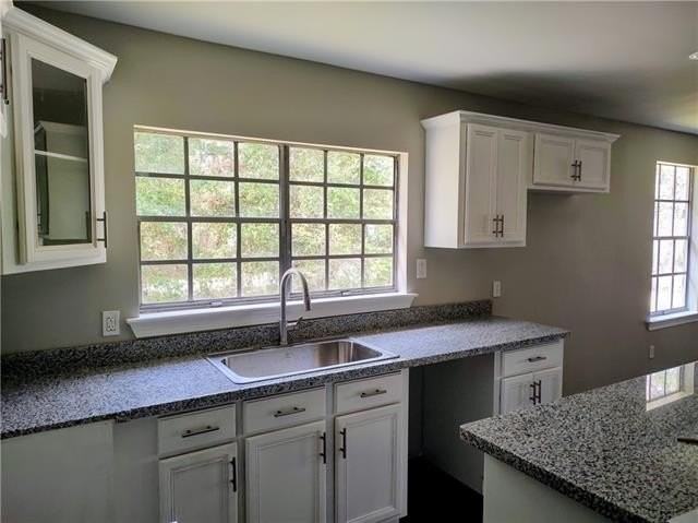 156 Fairview Dr - Photo 7 of 17