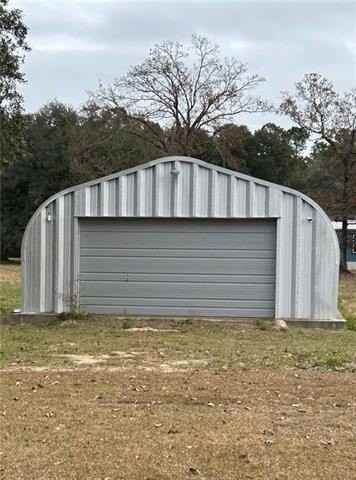 44270 Doc Hyde Rd - Photo 2 of 10