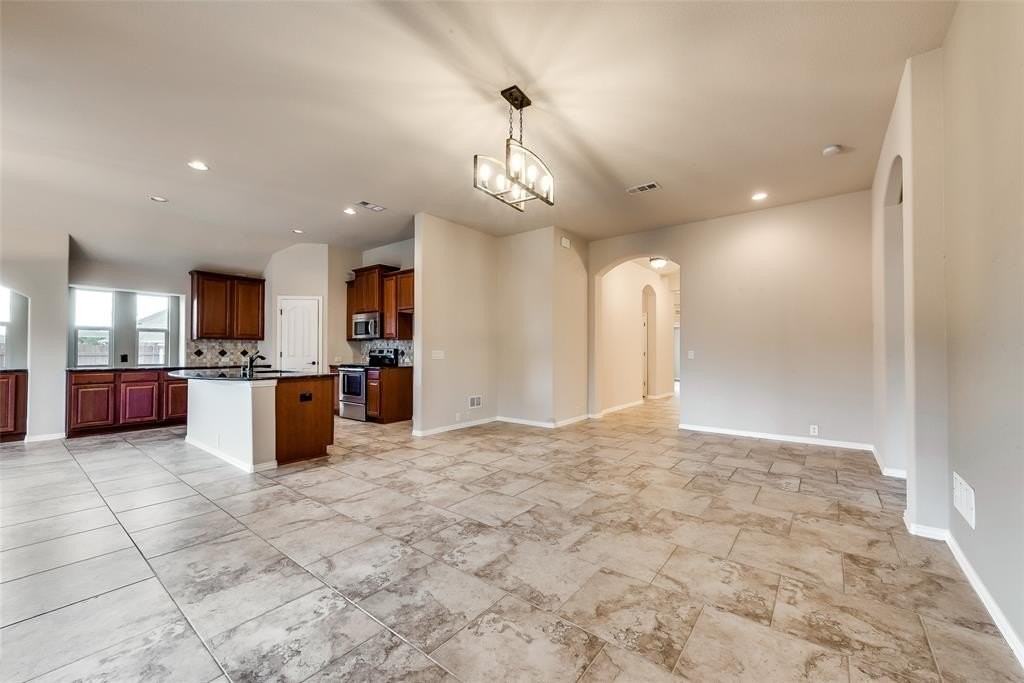 5422 Leander Way - Photo 7 of 20