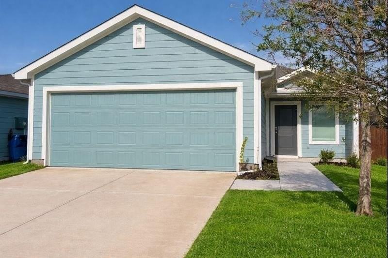 3420 Flicker Ln - Photo 2 of 30