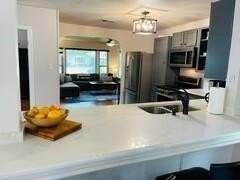 3713 S Hills Ave - Photo 6 of 17