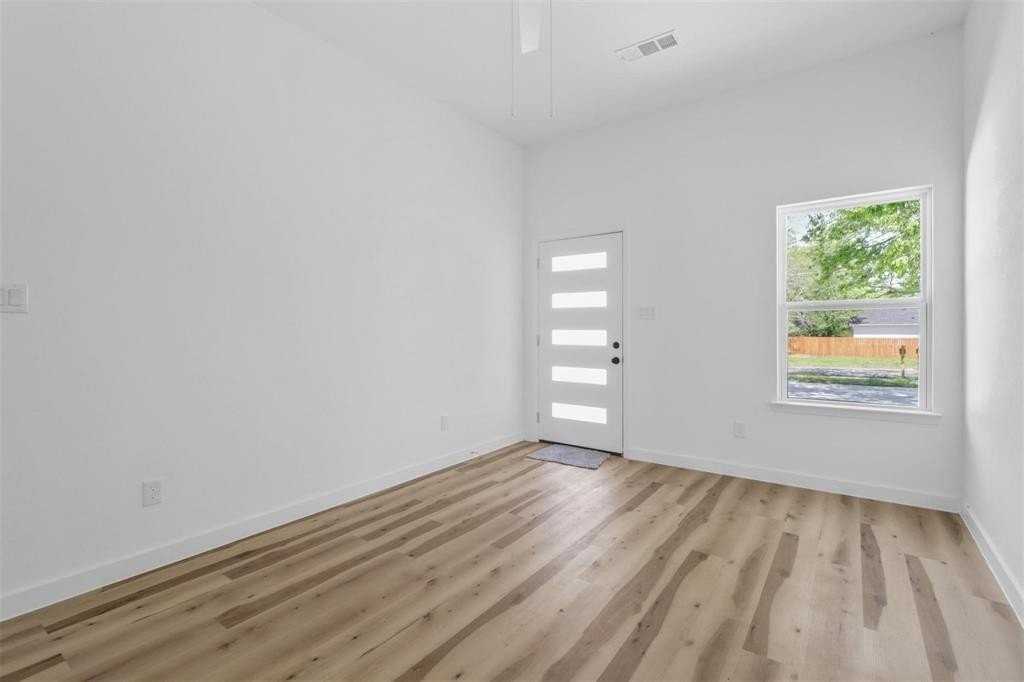 3507 Marshall St #A - Photo 2 of 15