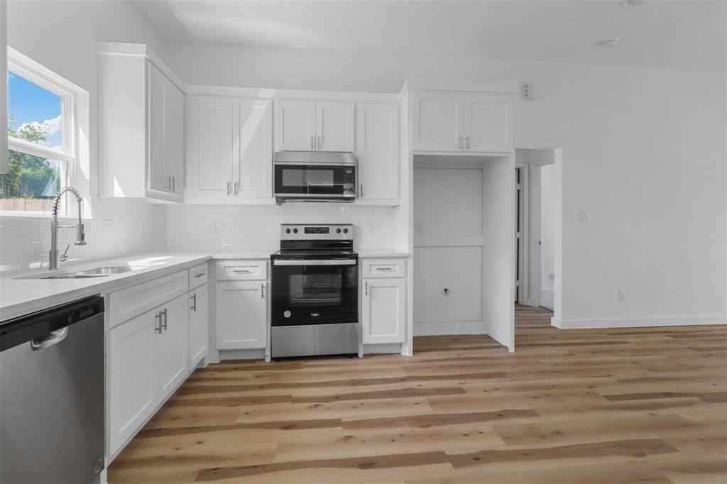 3507 Marshall St #A - Photo 7 of 15