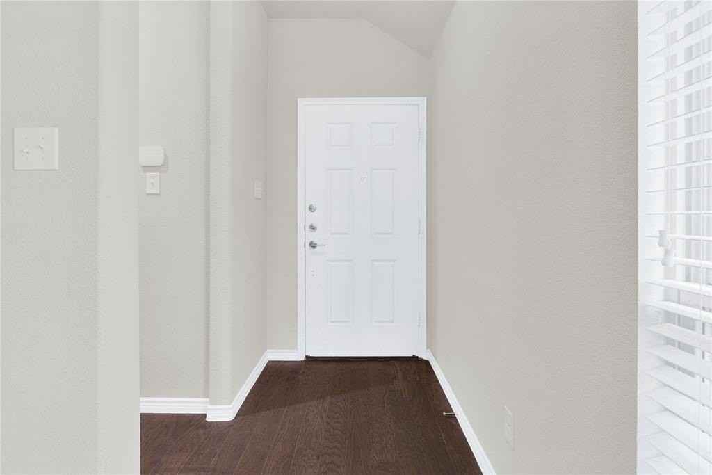 9909 Timberwolf - Photo 2 of 26