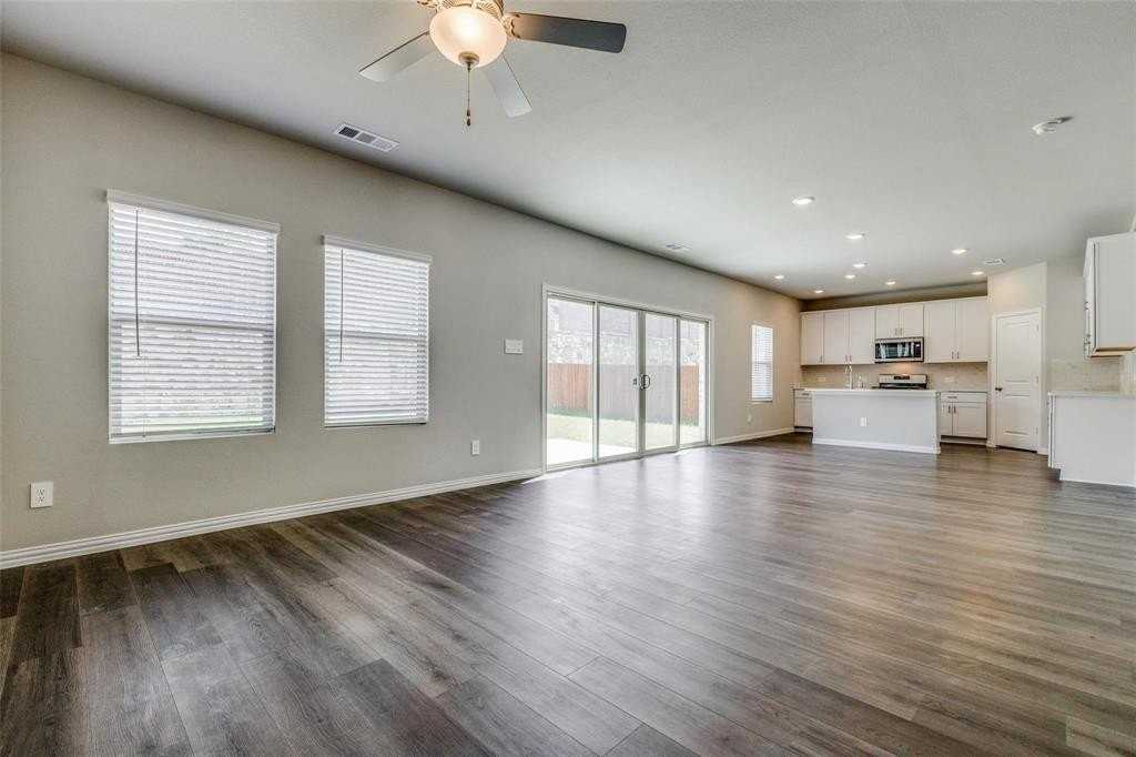 1720 Ironwood Way - Photo 5 of 25