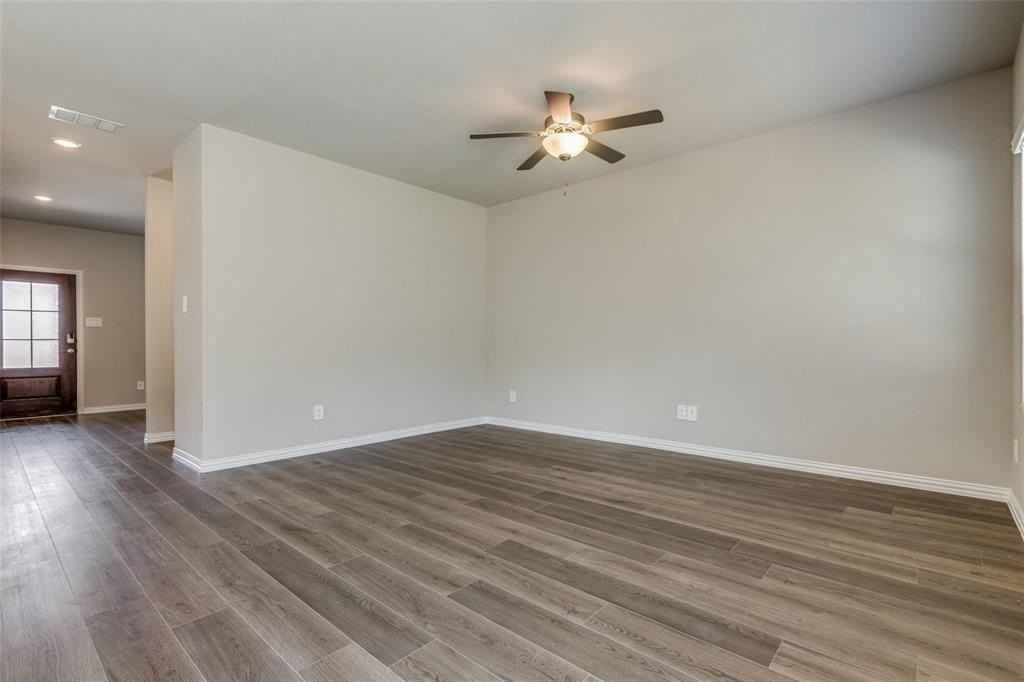 1720 Ironwood Way - Photo 7 of 25