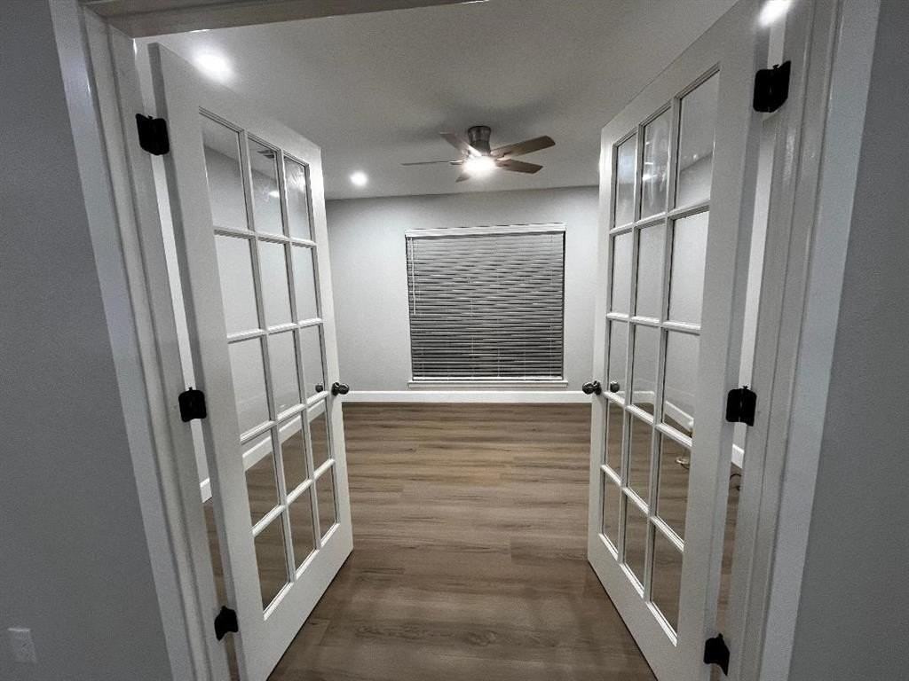 1128 Zelda Dr - Photo 3 of 7