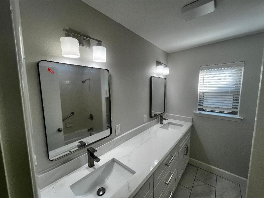 1128 Zelda Dr - Photo 6 of 7