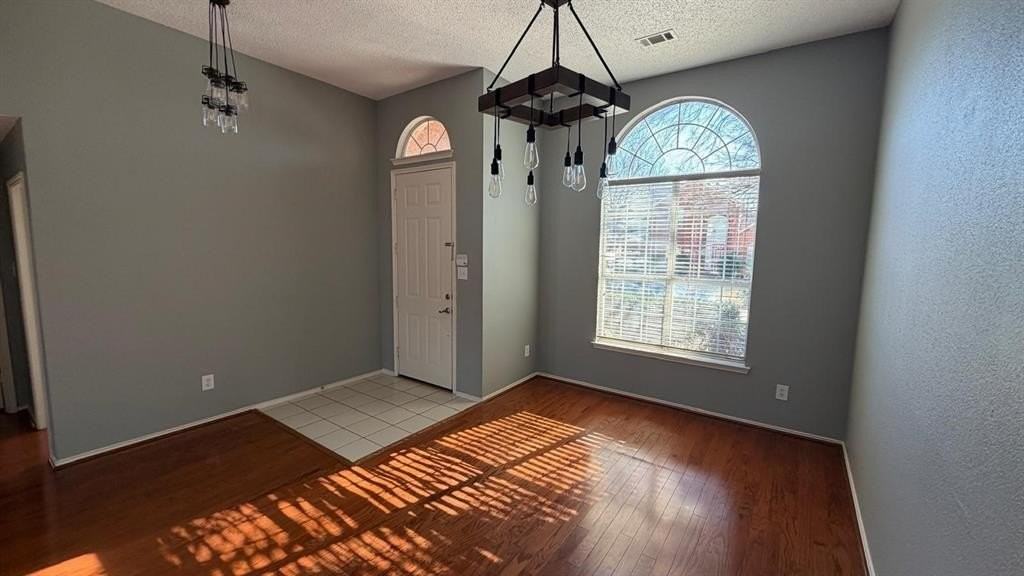 3517 Mason Dr - Photo 2 of 15