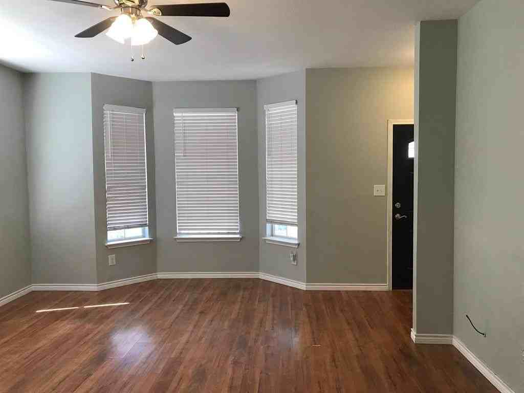 3016 Penniman Rd - Photo 4 of 15