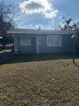 910 Circle Dr - Photo 1 of 1