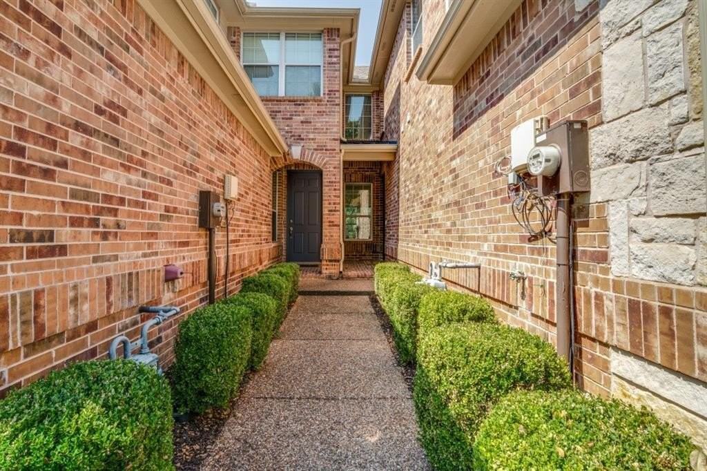 6307 Wildlife Trl - Photo 3 of 25