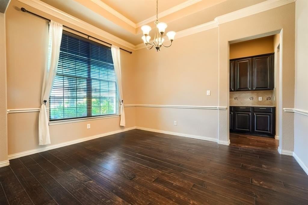 12372 Payne St - Photo 5 of 18