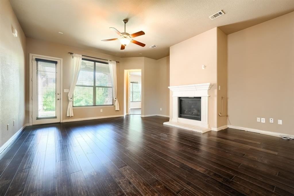 12372 Payne St - Photo 7 of 18