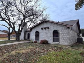 5101 Stanley Dr - Photo 1 of 1