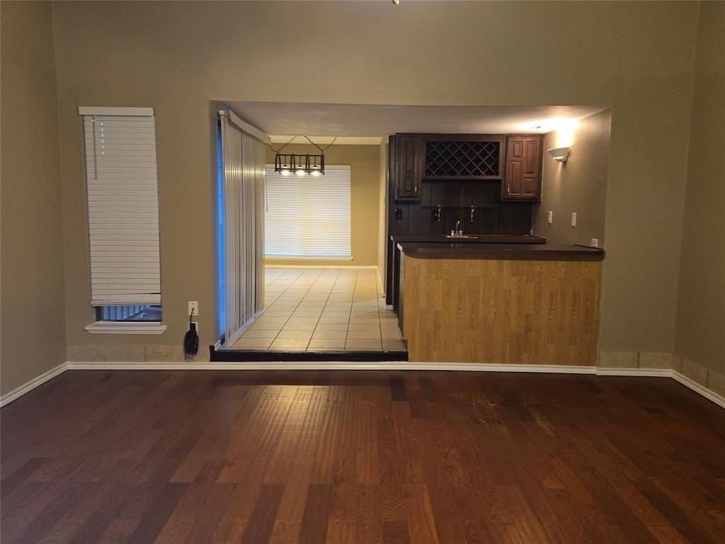 5101 Stanley Dr - Photo 4 of 11