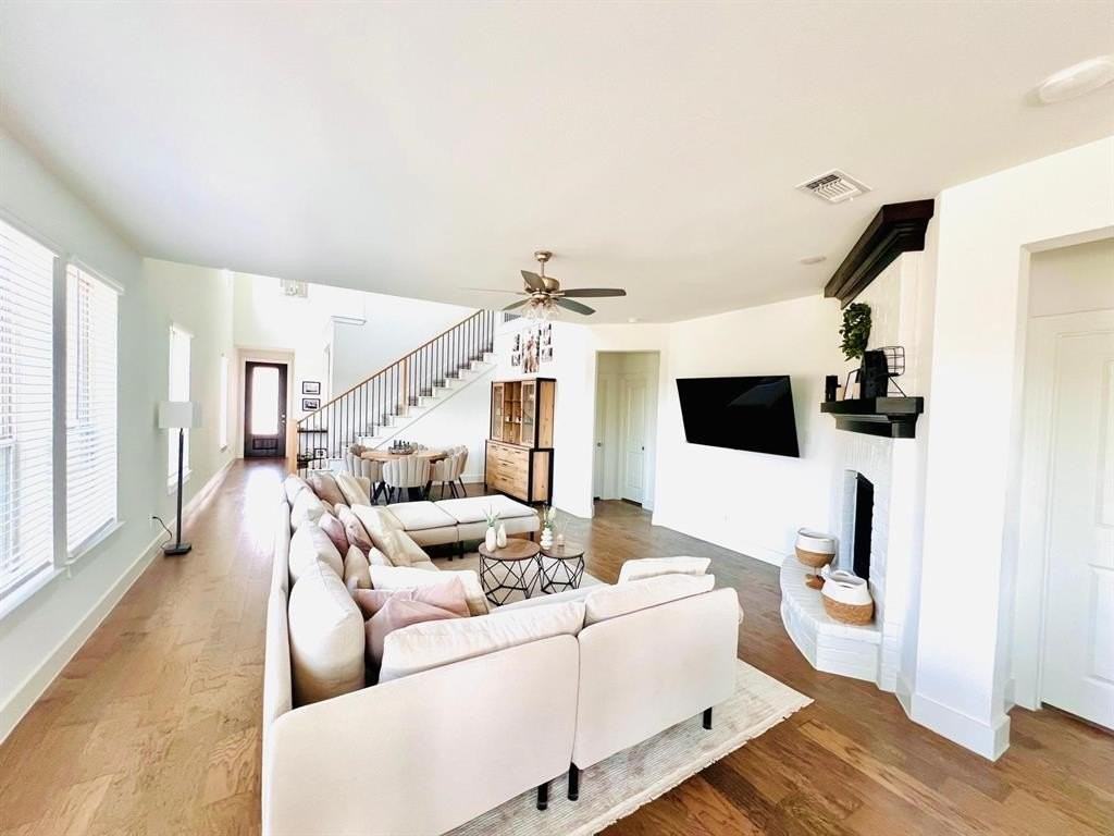 3941 Talisker Blvd - Photo 7 of 28