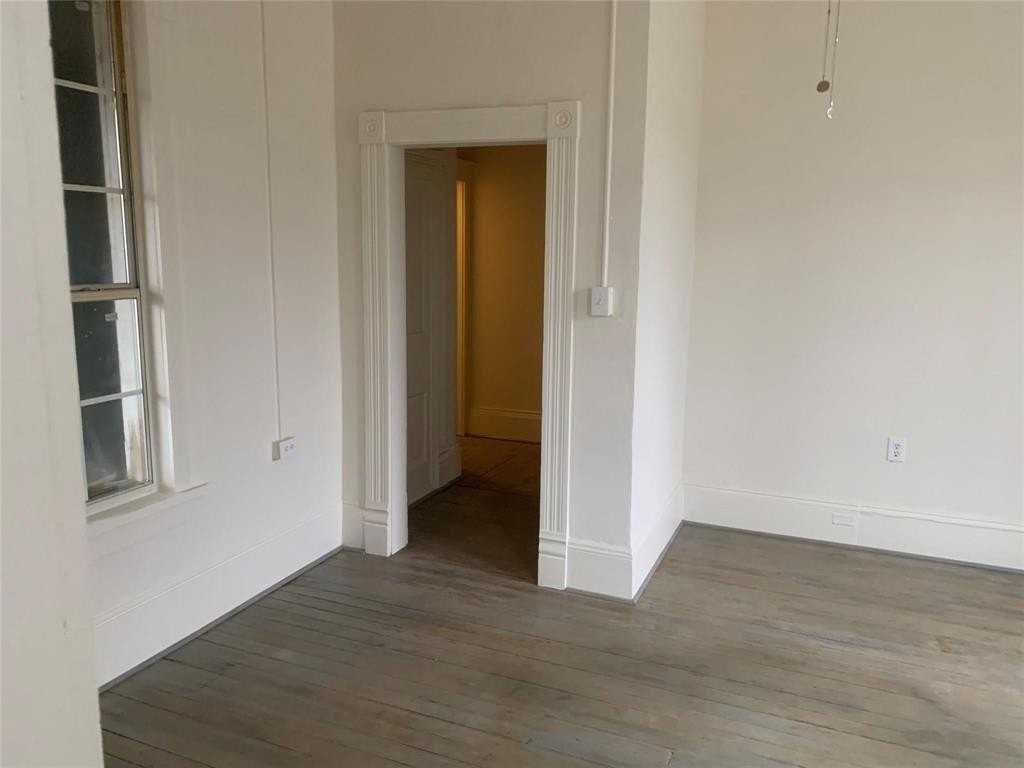 617 W Gandy Unit 3 Street - Photo 3 of 14