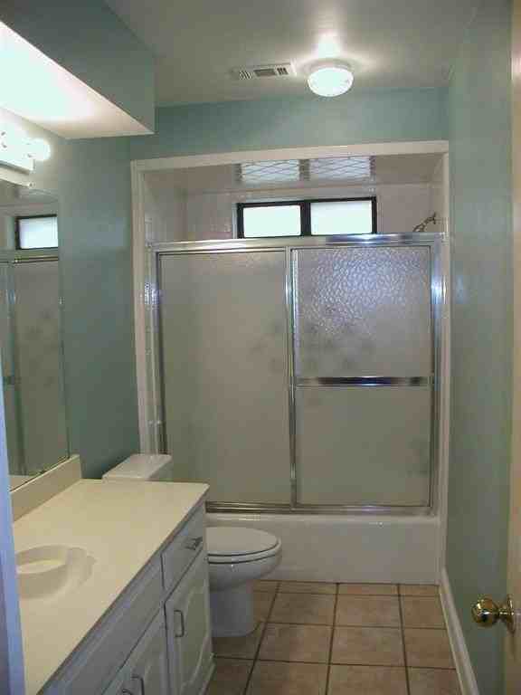 908 Spring Brook Dr - Photo 2 of 10