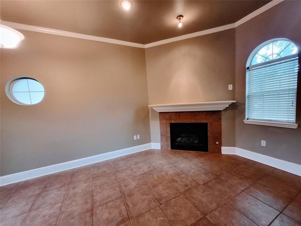 1819 N Fitzhugh Ave #C - Photo 4 of 25