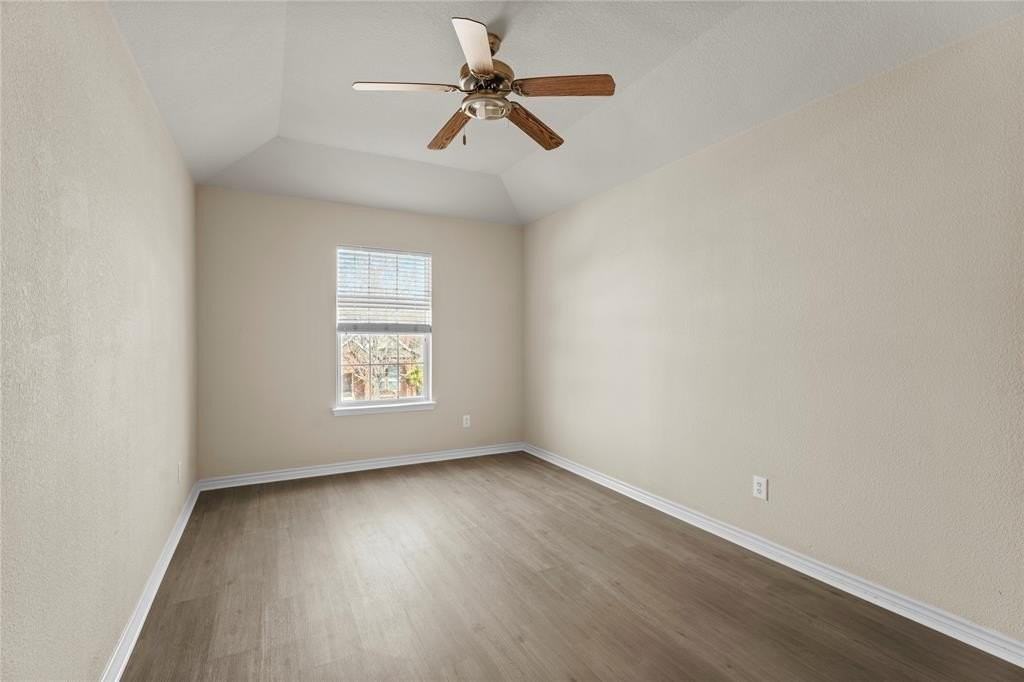 2008 Spotted Ct - Photo 4 of 29