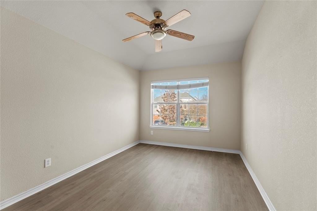 2008 Spotted Ct - Photo 5 of 29