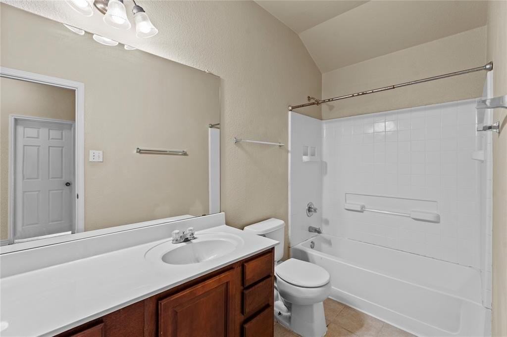 2008 Spotted Ct - Photo 6 of 29