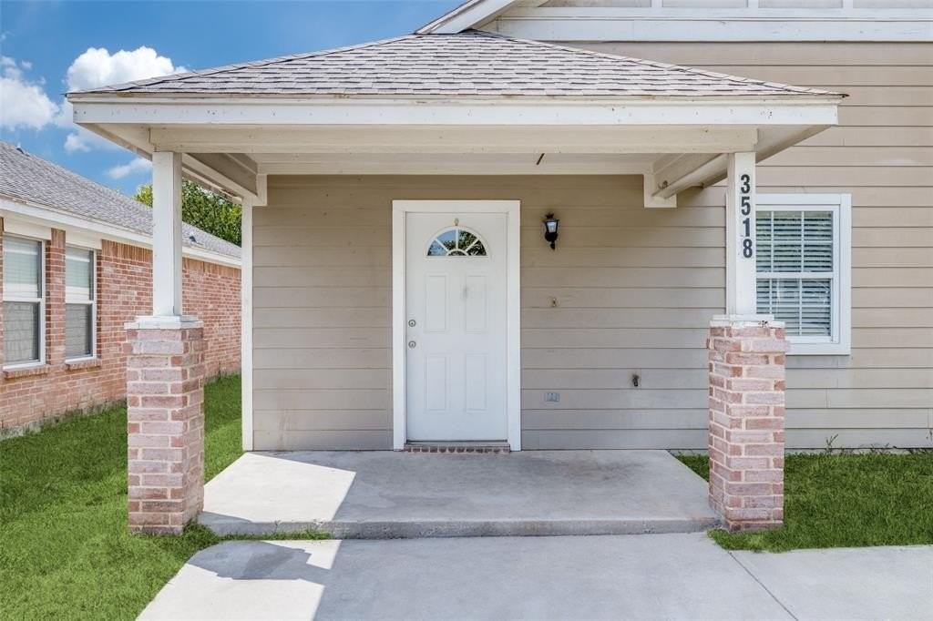 3518 8th Ave - Photo 2 of 12