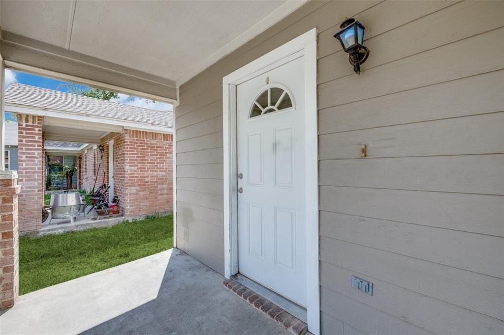 3518 8th Ave - Photo 3 of 12