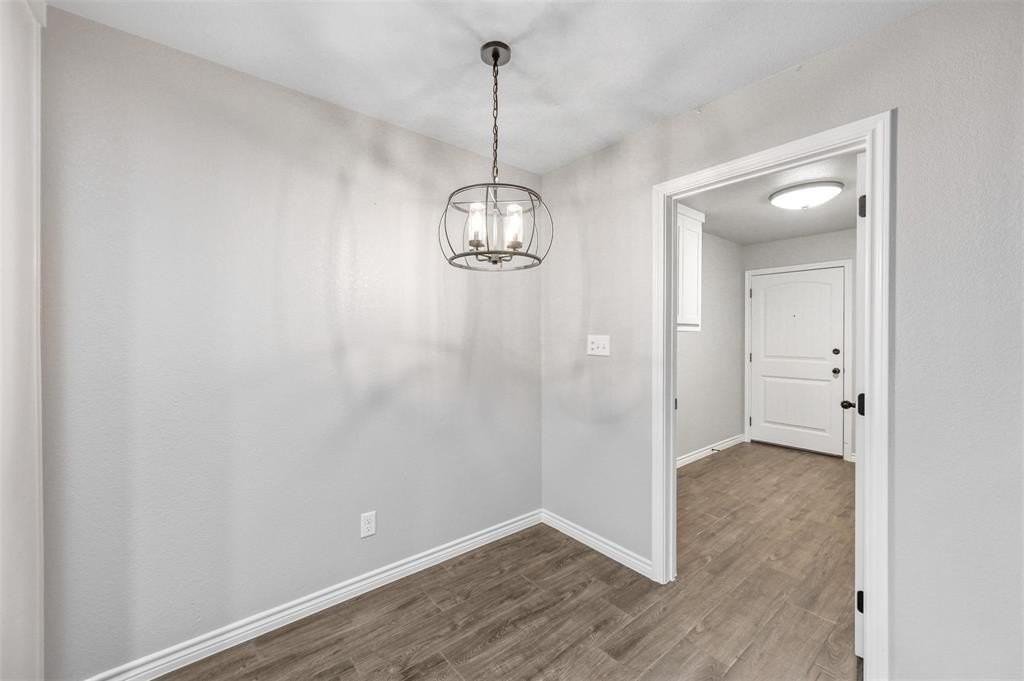 228 Saint Charles Dr #B - Photo 7 of 20