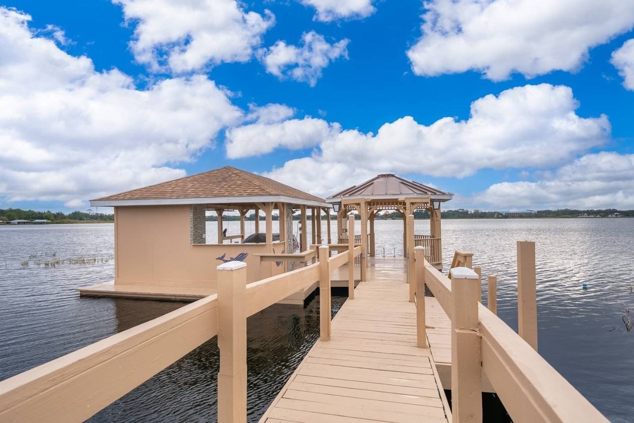 1649 Lake Villa Dr - Photo 4 of 31