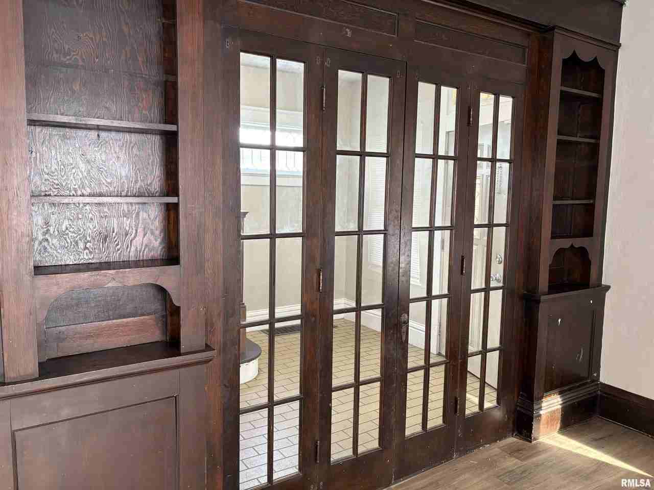 2403 N Peoria Ave - Photo 6 of 16