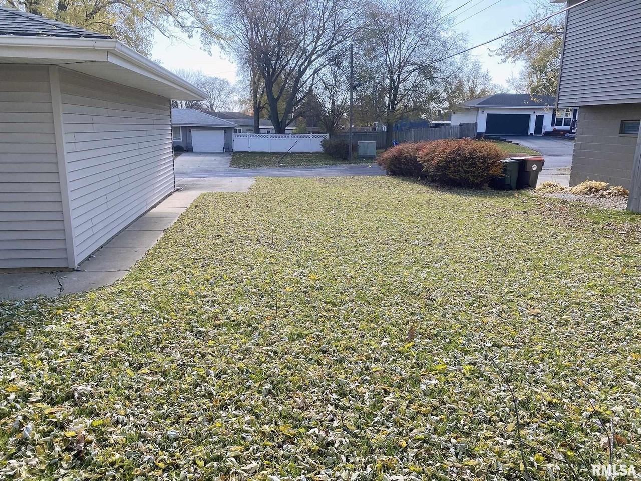 1829 W Daytona Dr - Photo 2 of 36