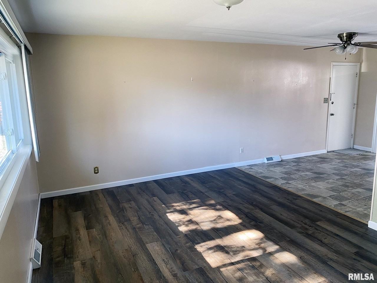 1829 W Daytona Dr - Photo 6 of 36