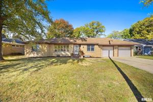 featured image of 205 W Glen Ave