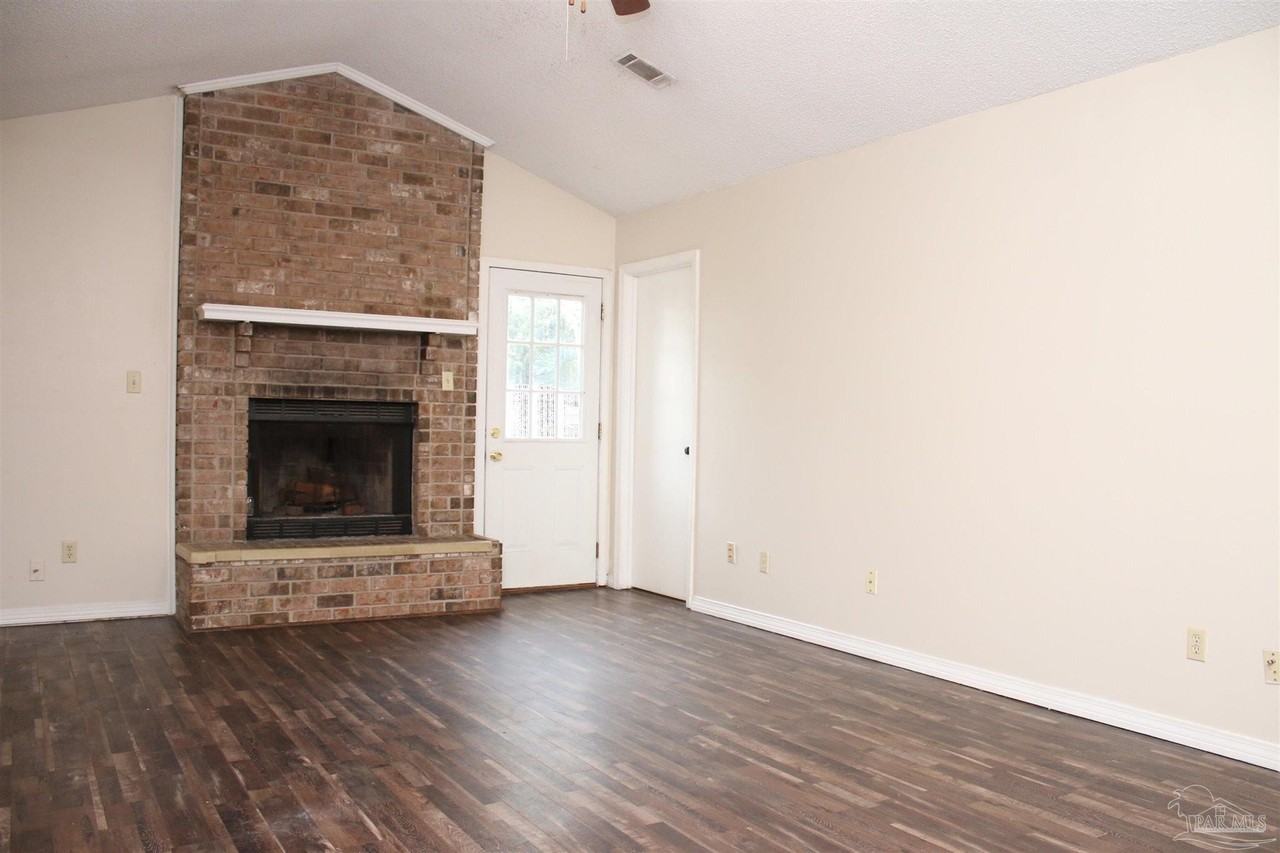 7608 Wilshire Rd - Photo 2 of 18