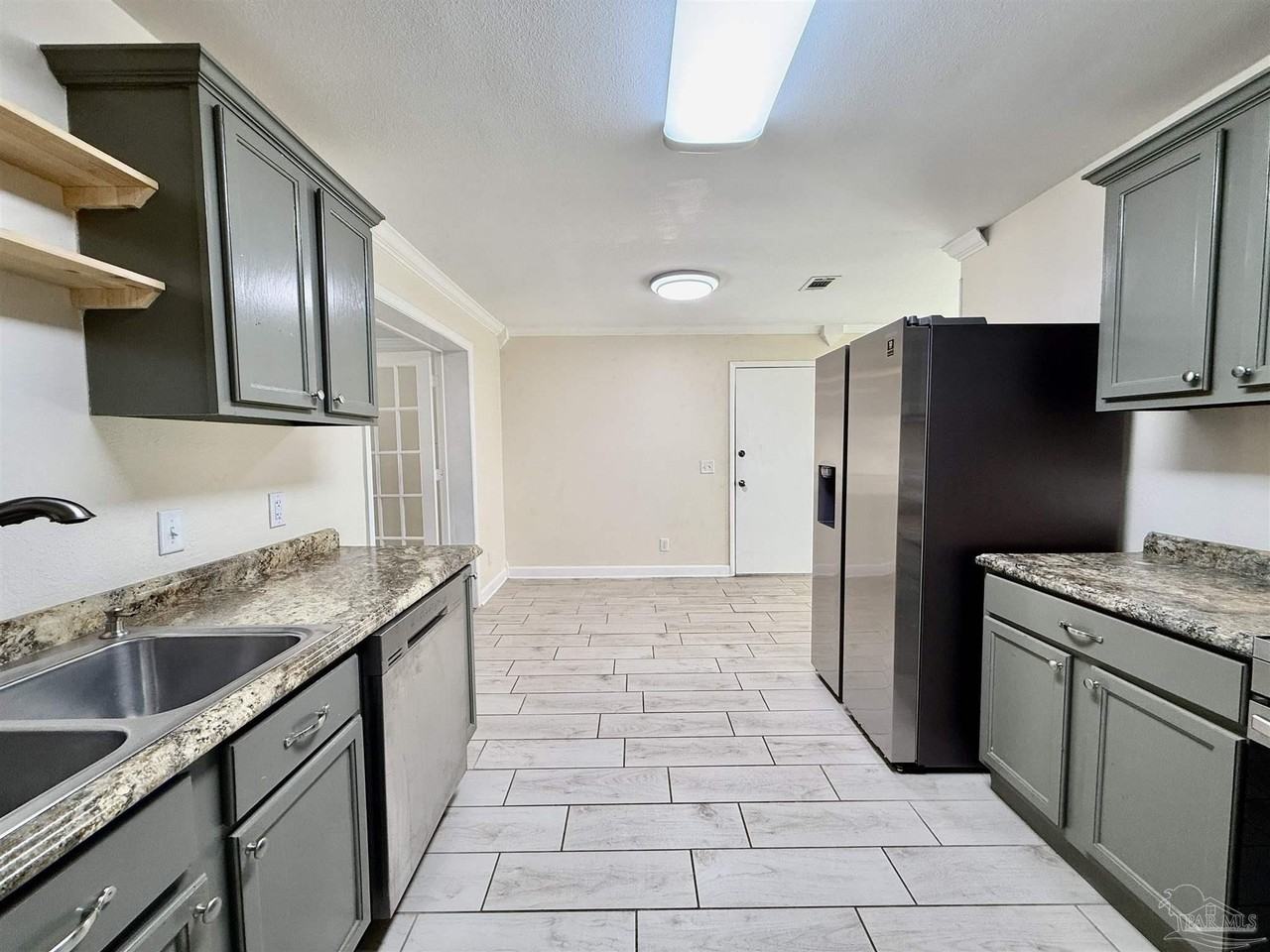 3484 Willow Ln - Photo 7 of 25