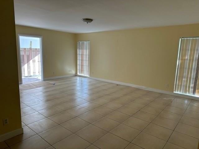 7013 Nw 63rd Ct - Photo 4 of 28