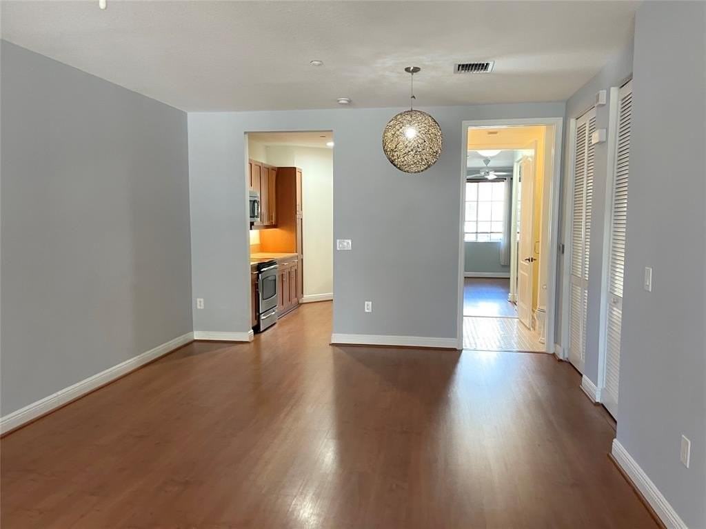 415 Sw 13th Ter #415 - Photo 4 of 11