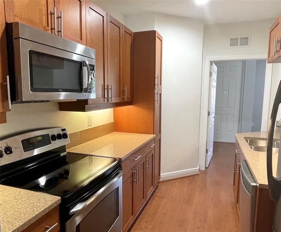 415 Sw 13th Ter #415 - Photo 6 of 11