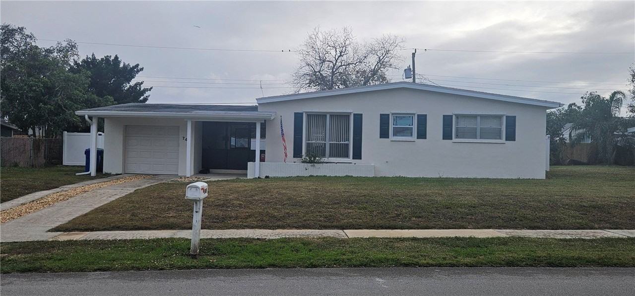 745 Schumann Dr - Photo 2 of 36