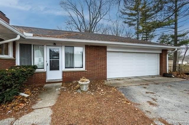 3136 Mildred St - Photo 4 of 50